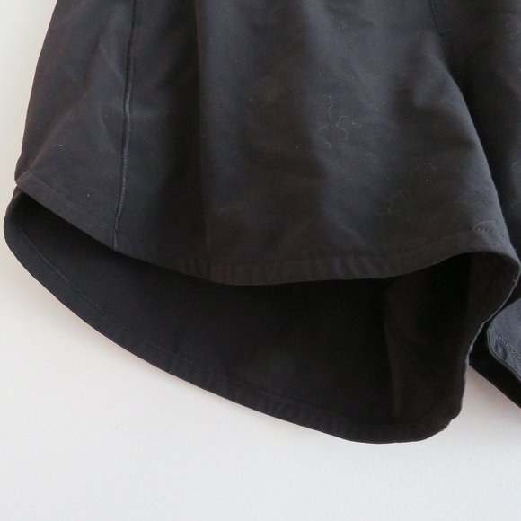 LULULEMON Speed Up Short Long *4" Updated Fit in Black - Size US 6 - Picture 7 of 13